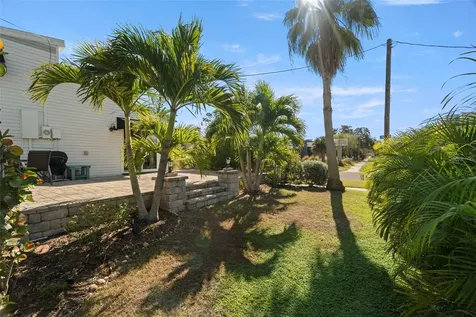 5731 28th Avenue S Gulfport FL 33707