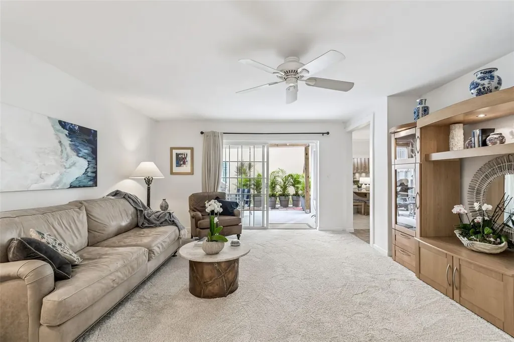 4160 35th Terrace S St Petersburg FL 33711