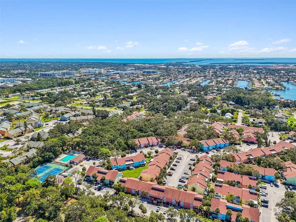4160 35th Terrace S St Petersburg FL 33711