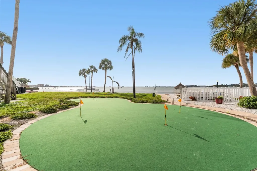 4160 35th Terrace S St Petersburg FL 33711