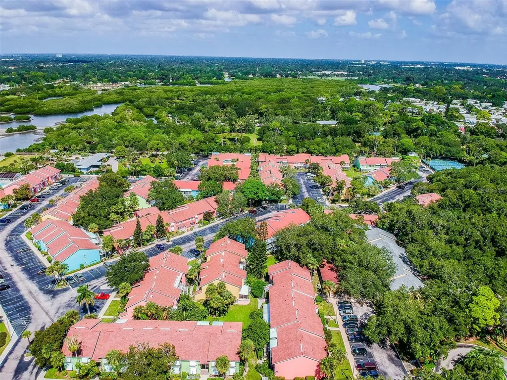 4160 35th Terrace S St Petersburg FL 33711