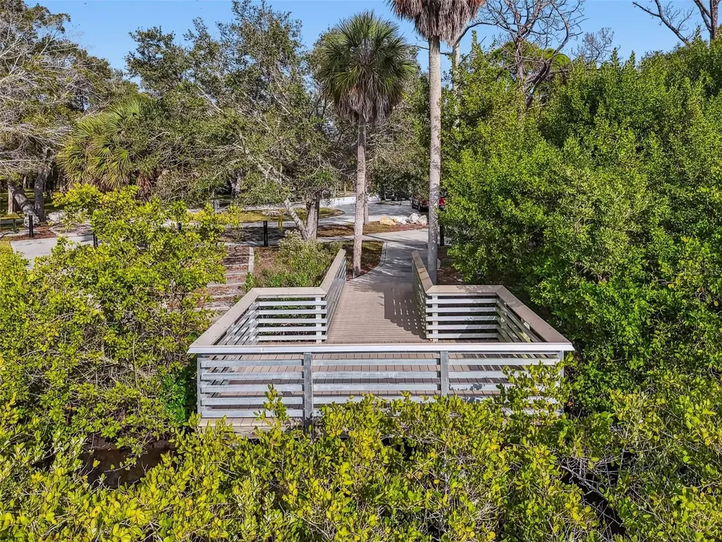4160 35th Terrace S St Petersburg FL 33711