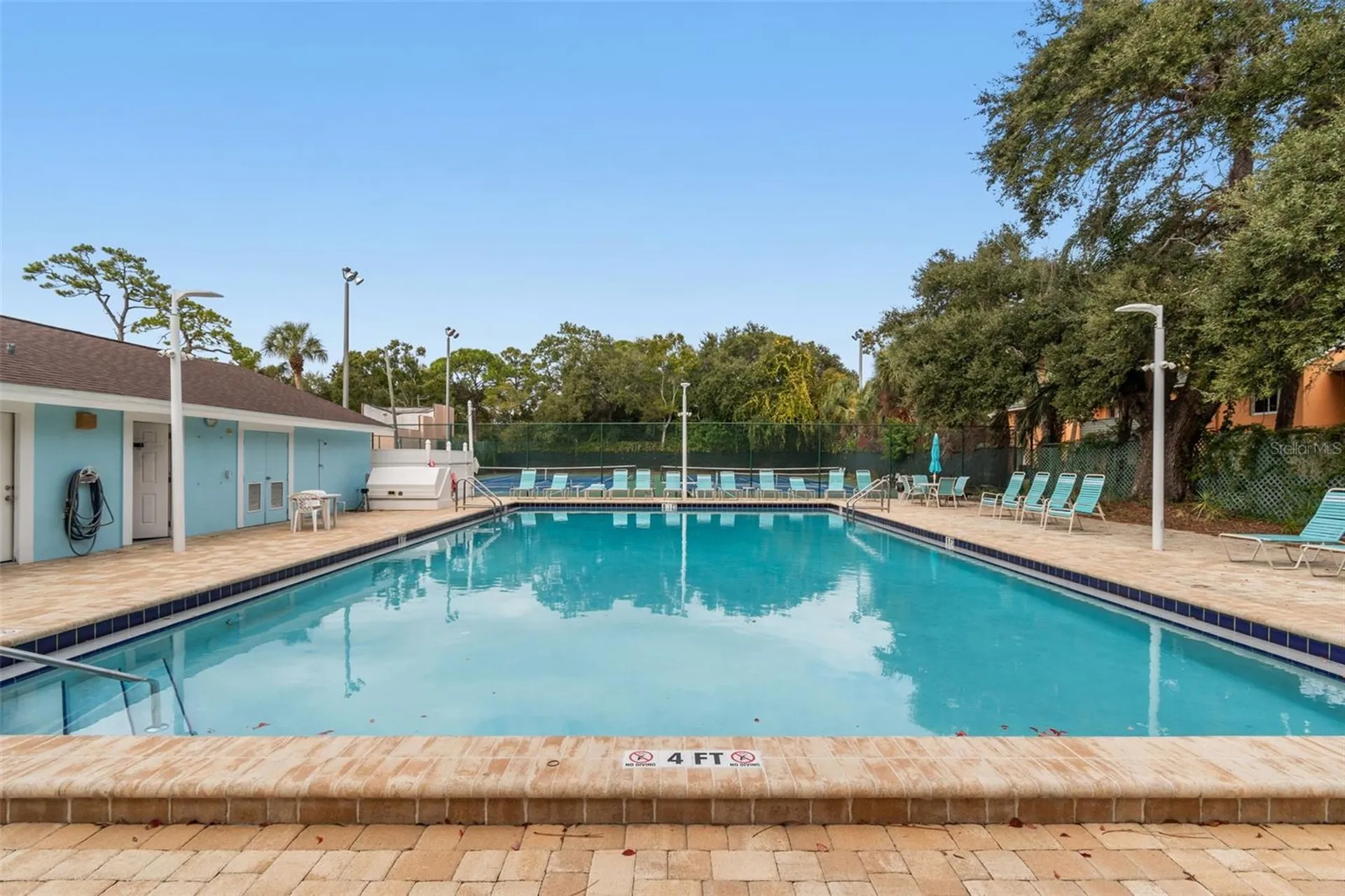 4160 35th Terrace S St Petersburg FL 33711