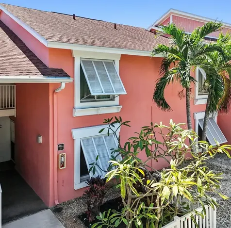 4160 35th Terrace S St Petersburg FL 33711