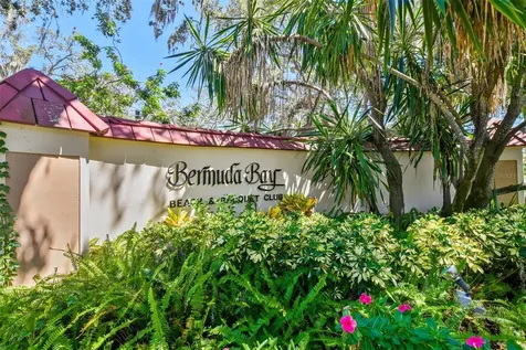 4160 35th Terrace S St Petersburg FL 33711