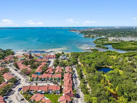 4160 35th Terrace S St Petersburg FL 33711