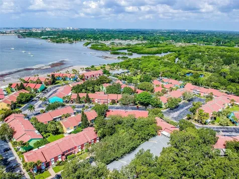 4160 35th Terrace S St Petersburg FL 33711