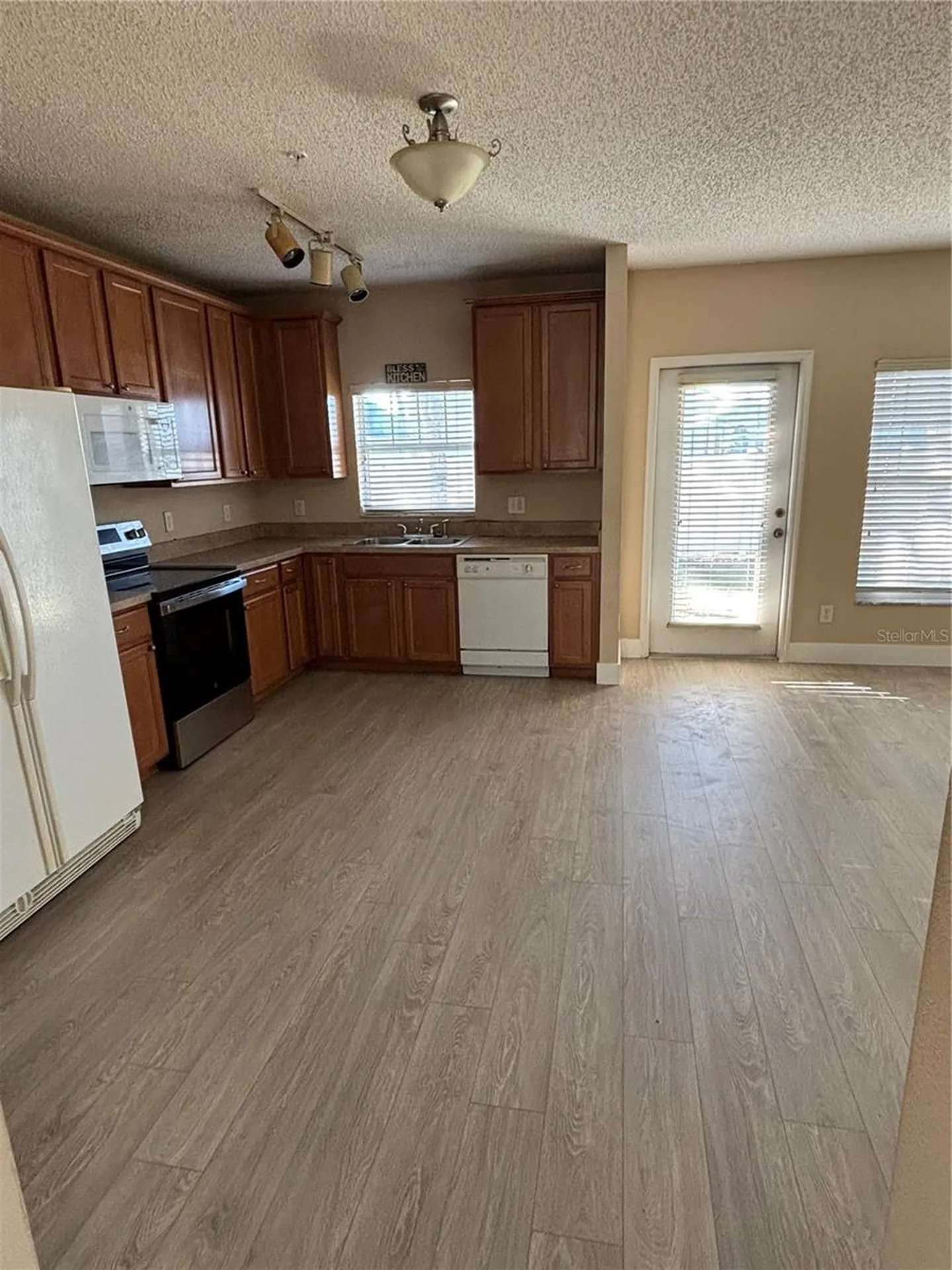 2034 Cypress Bay Boulevard Kissimmee FL 34743