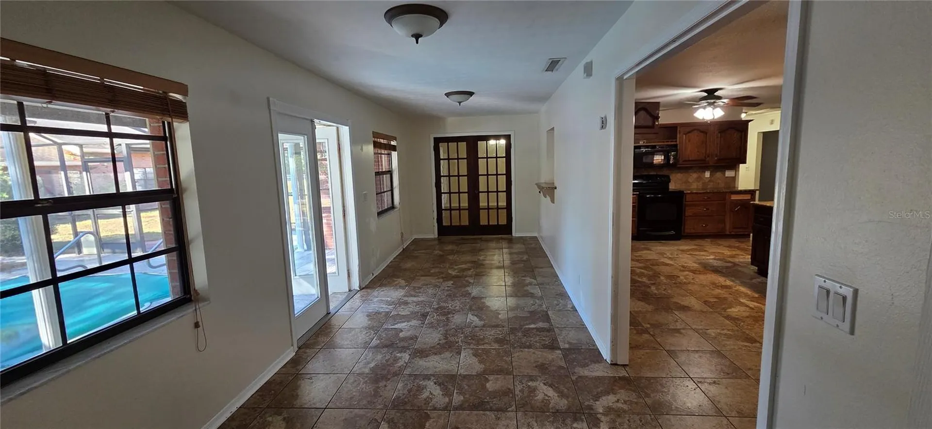 1702 S Miller Road Valrico FL 33594