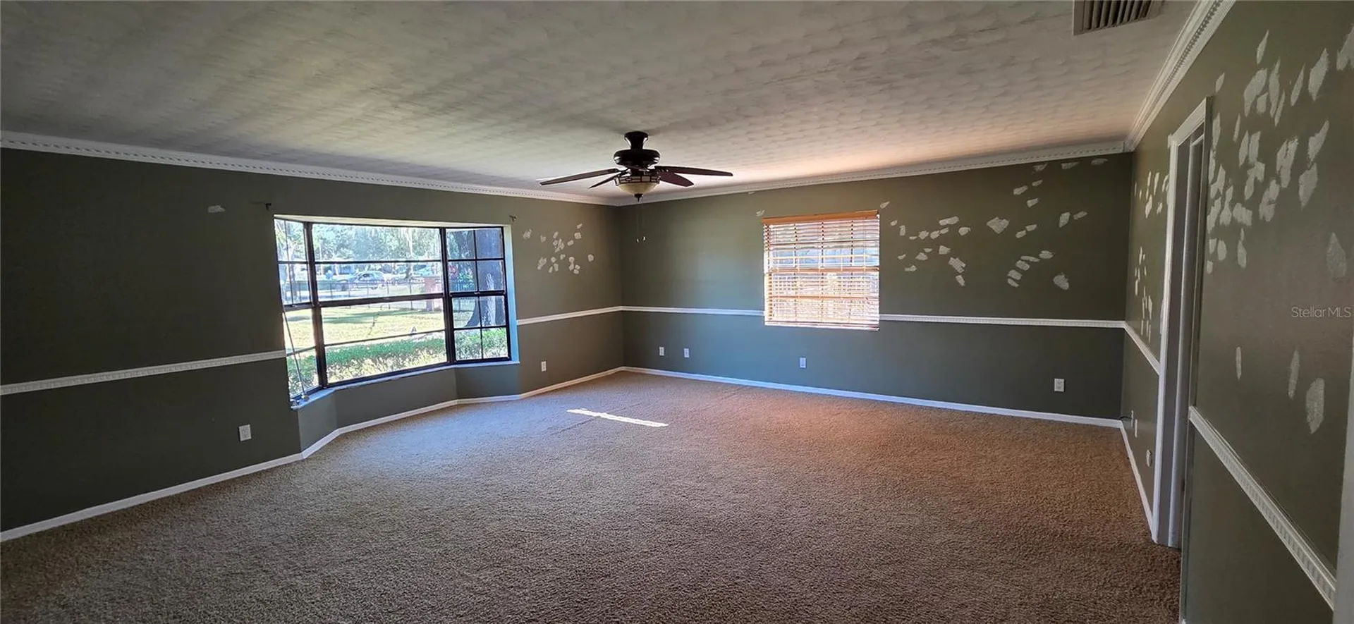 1702 S Miller Road Valrico FL 33594