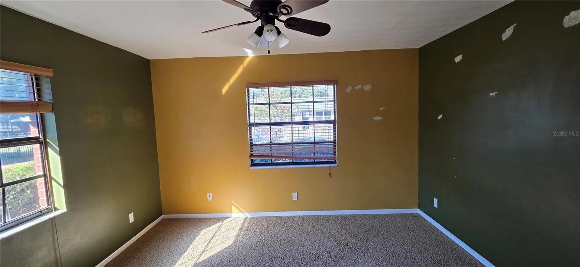 1702 S Miller Road Valrico FL 33594