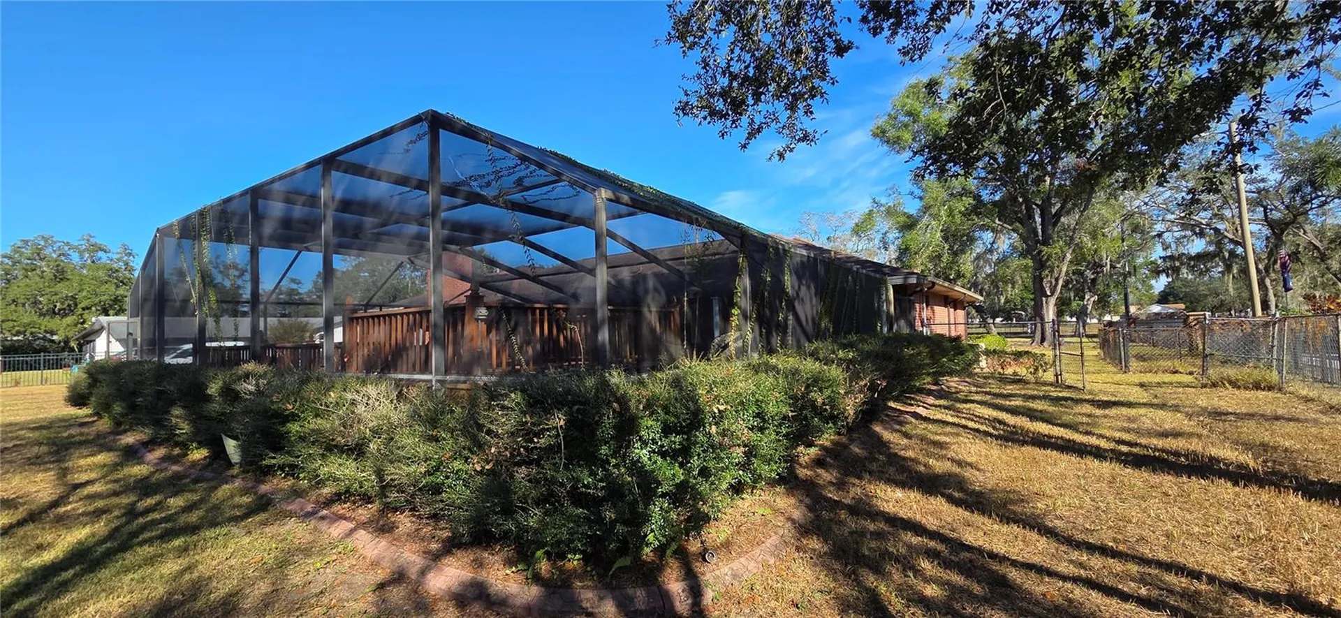 1702 S Miller Road Valrico FL 33594