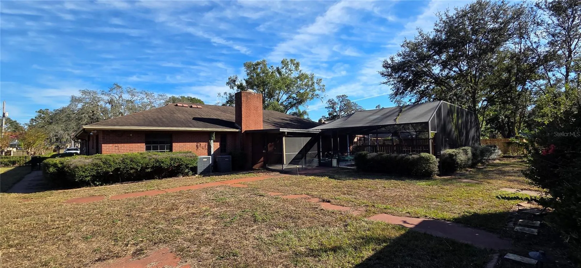 1702 S Miller Road Valrico FL 33594