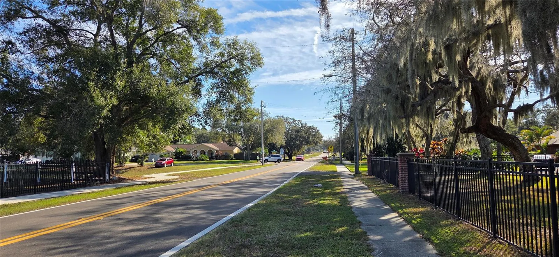 1702 S Miller Road Valrico FL 33594