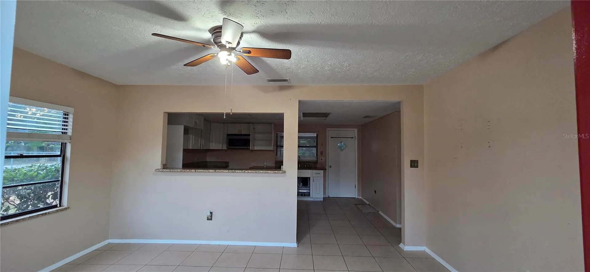 1702 S Miller Road Valrico FL 33594