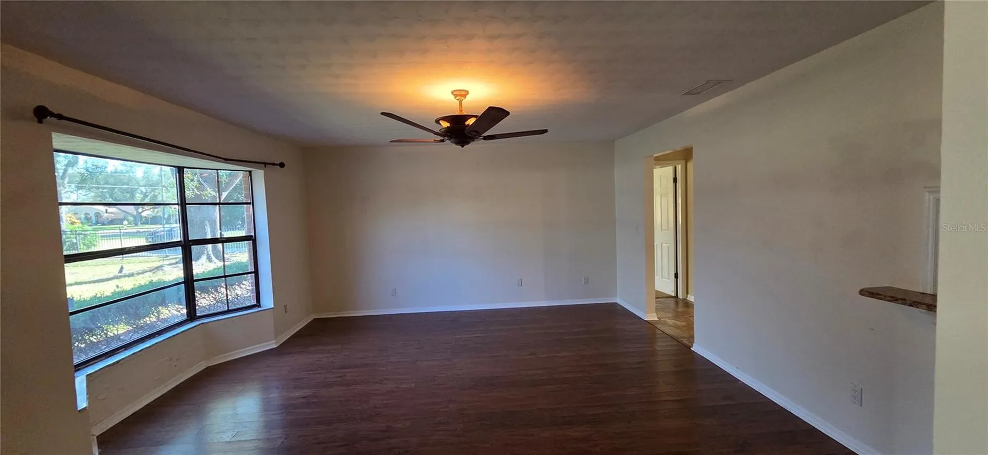 1702 S Miller Road Valrico FL 33594