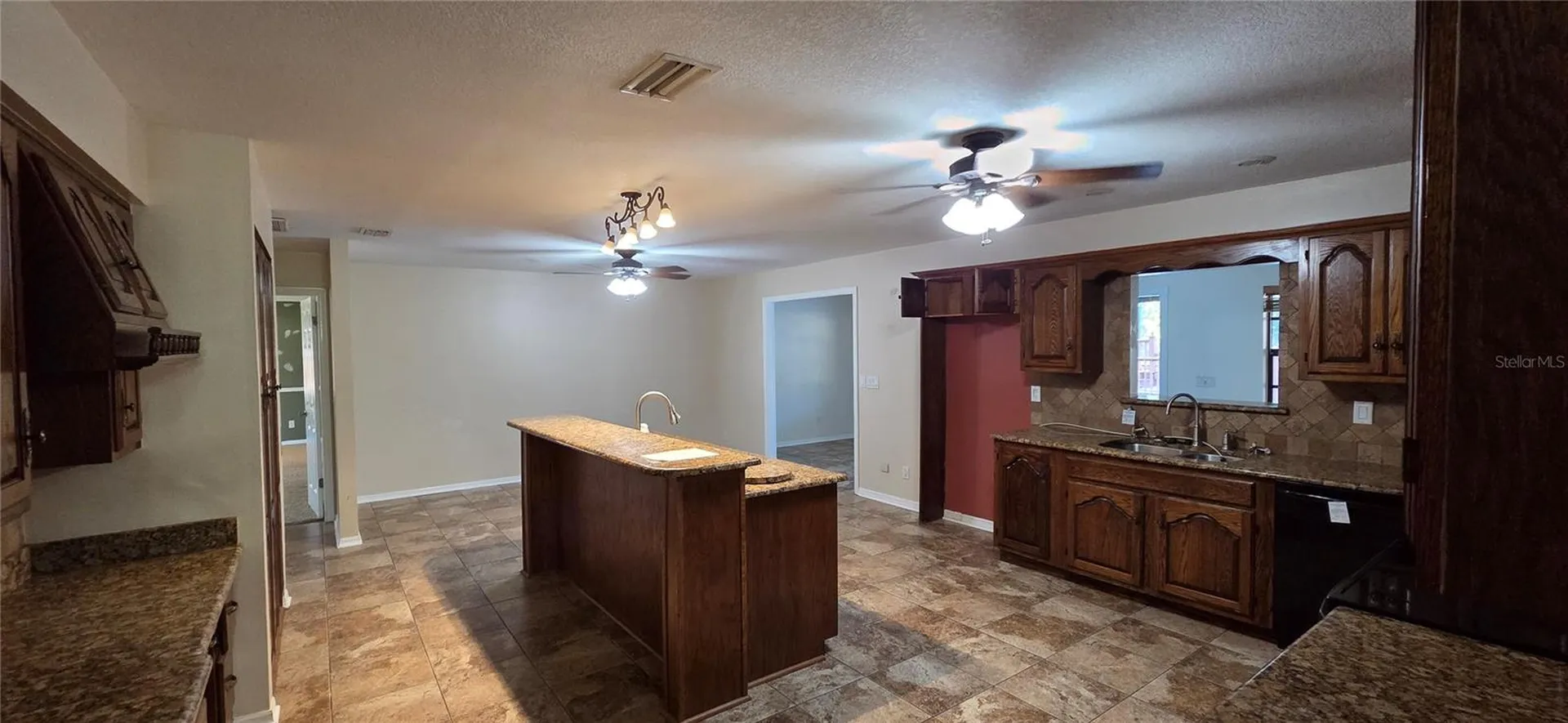 1702 S Miller Road Valrico FL 33594