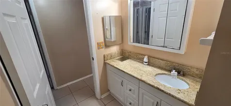 1702 S Miller Road Valrico FL 33594