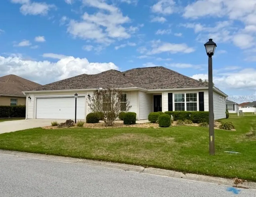 995 Joiner Place The Villages FL 32162