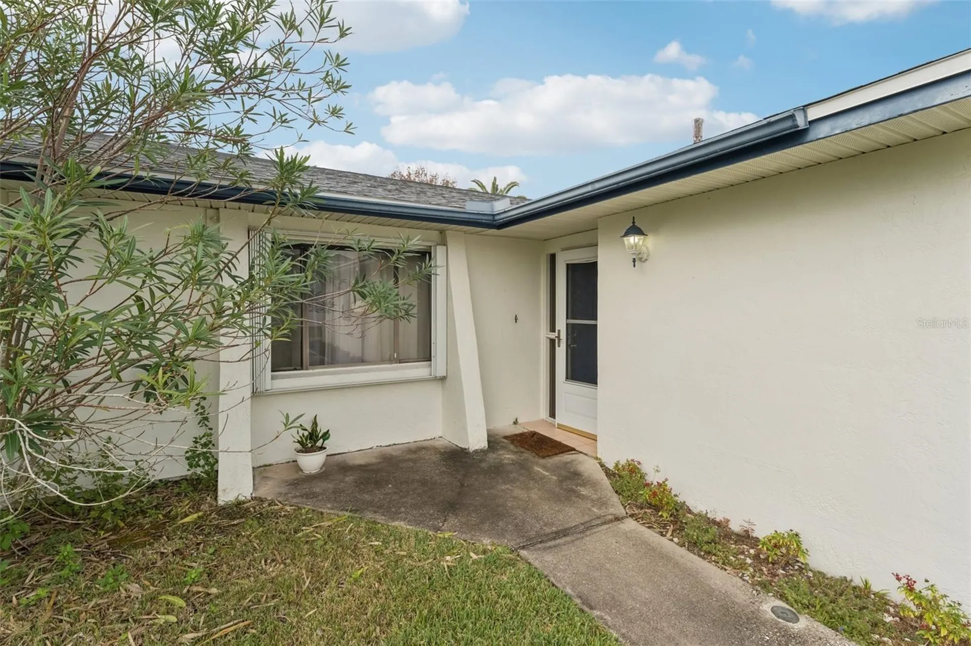 40 Flower Hill Lane Palm Coast FL 32137