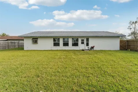 40 Flower Hill Lane Palm Coast FL 32137