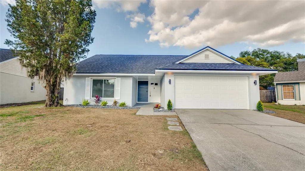 2074 Shadow Pine Drive Brandon FL 33511