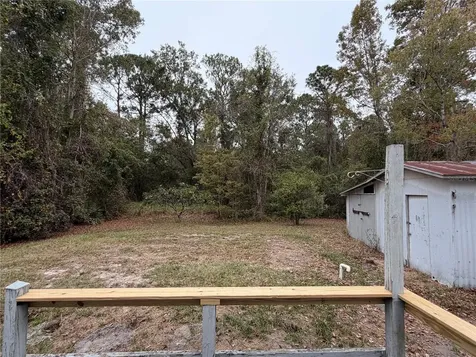 212 Paradise Shores Road Crescent City FL 32112