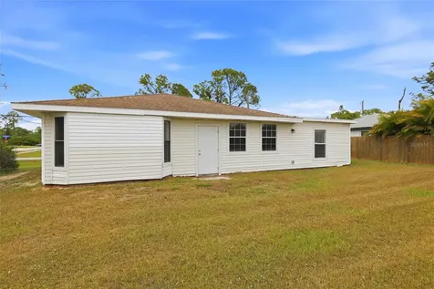 7993 Rockwell Avenue North Port FL 34291