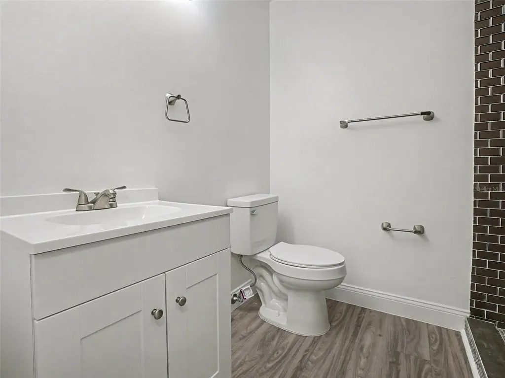 1196 Indian Bluff Apopka FL 32703