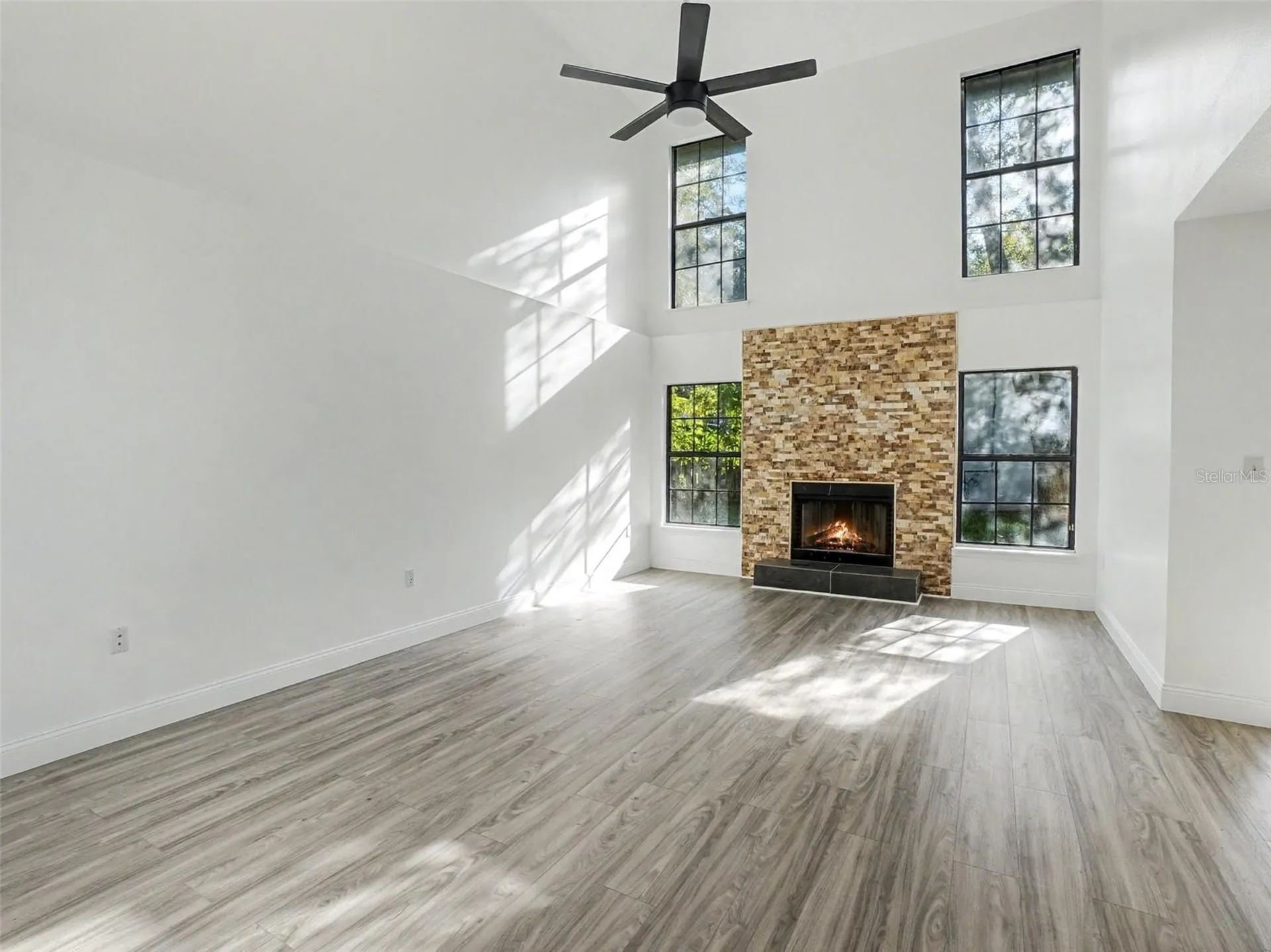 1196 Indian Bluff Apopka FL 32703