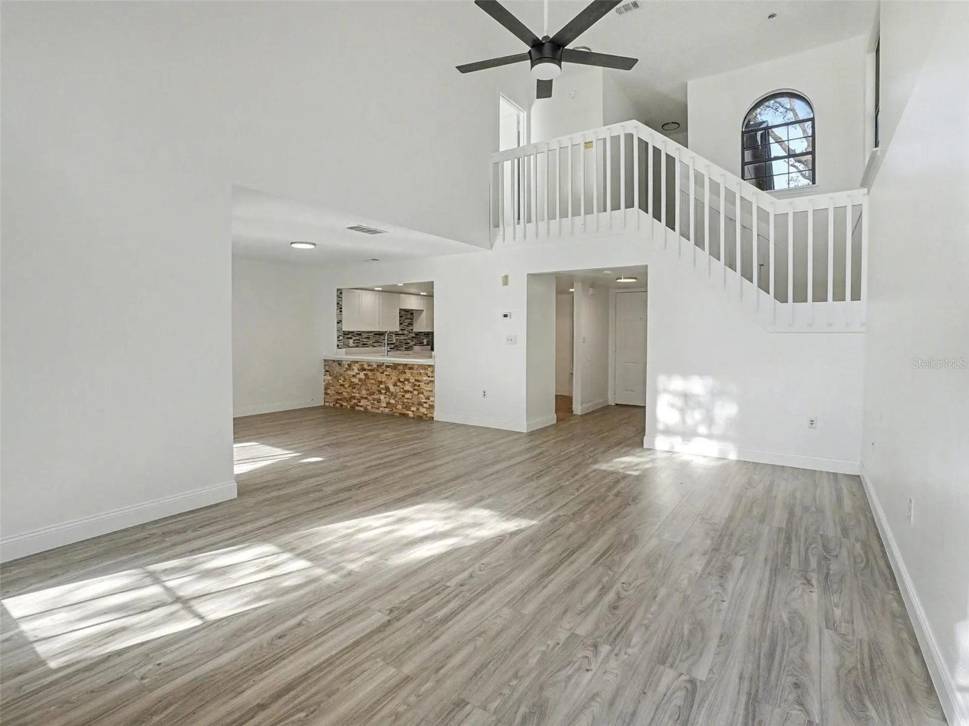 1196 Indian Bluff Apopka FL 32703