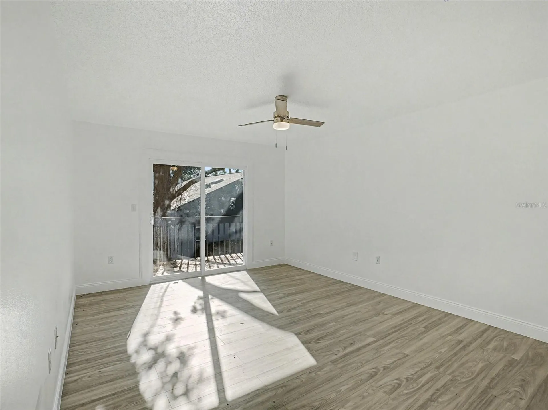1196 Indian Bluff Apopka FL 32703