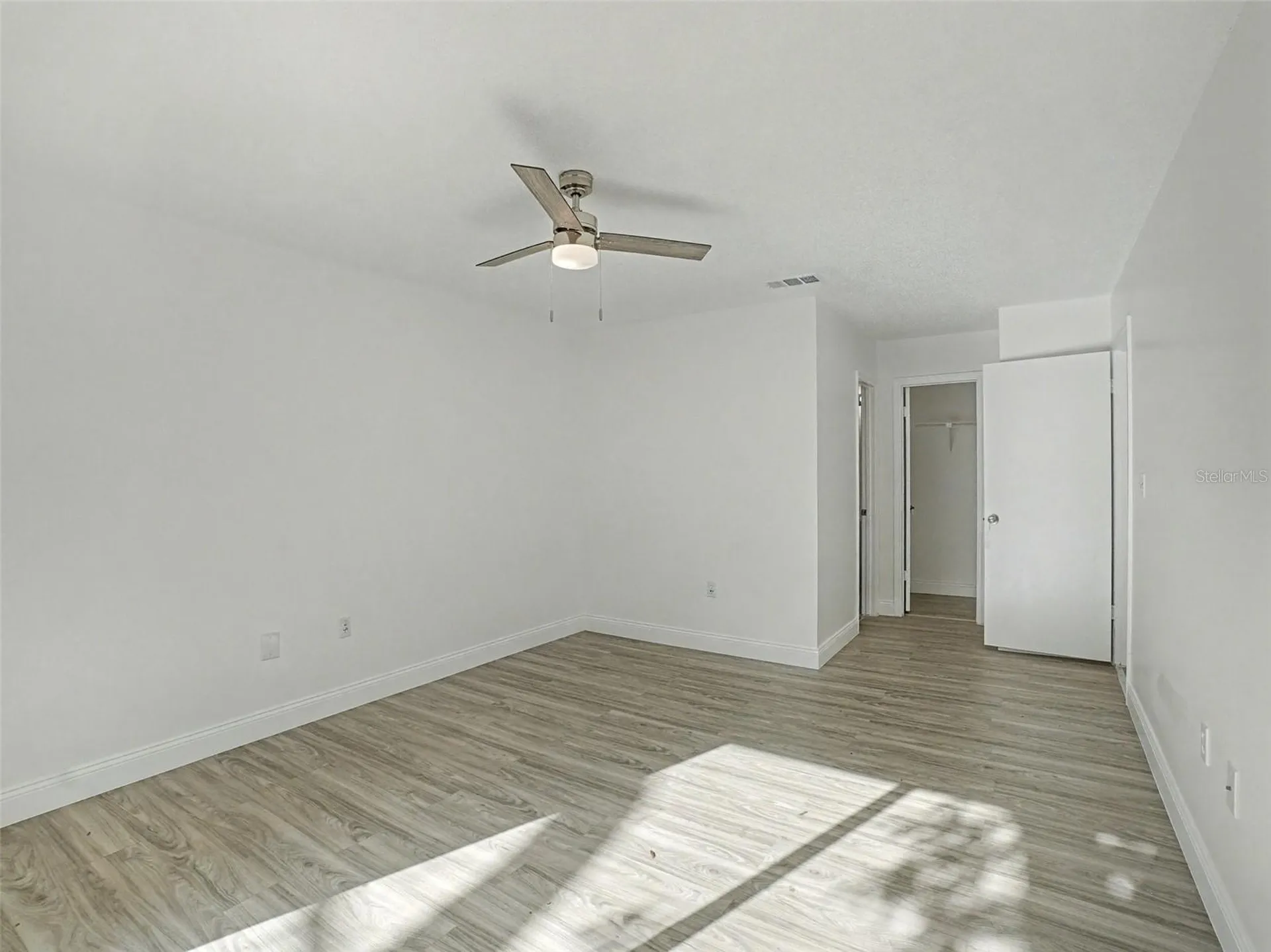 1196 Indian Bluff Apopka FL 32703