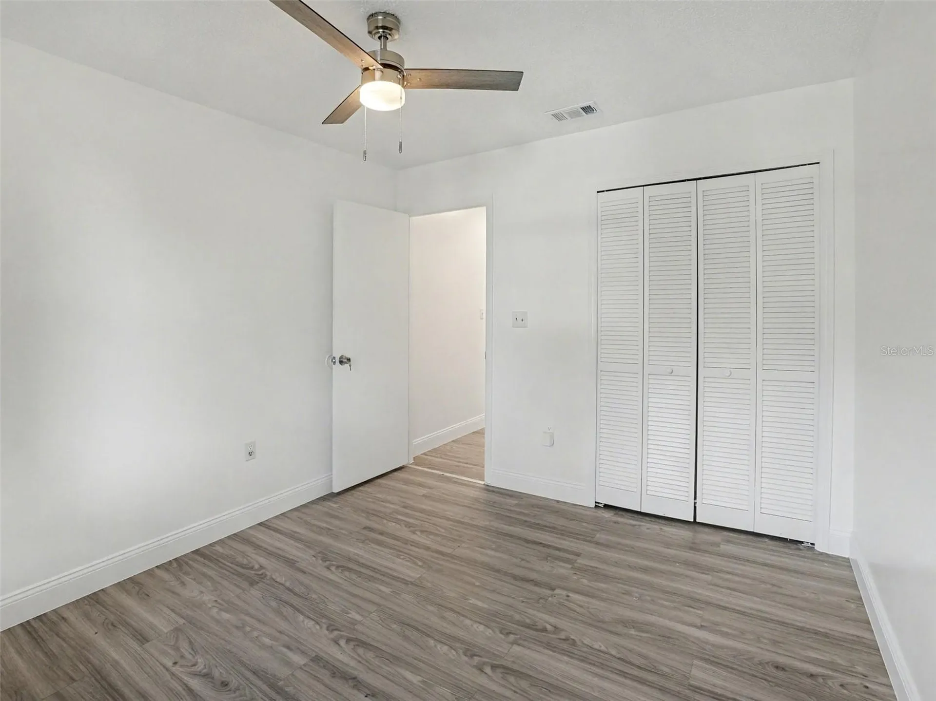 1196 Indian Bluff Apopka FL 32703