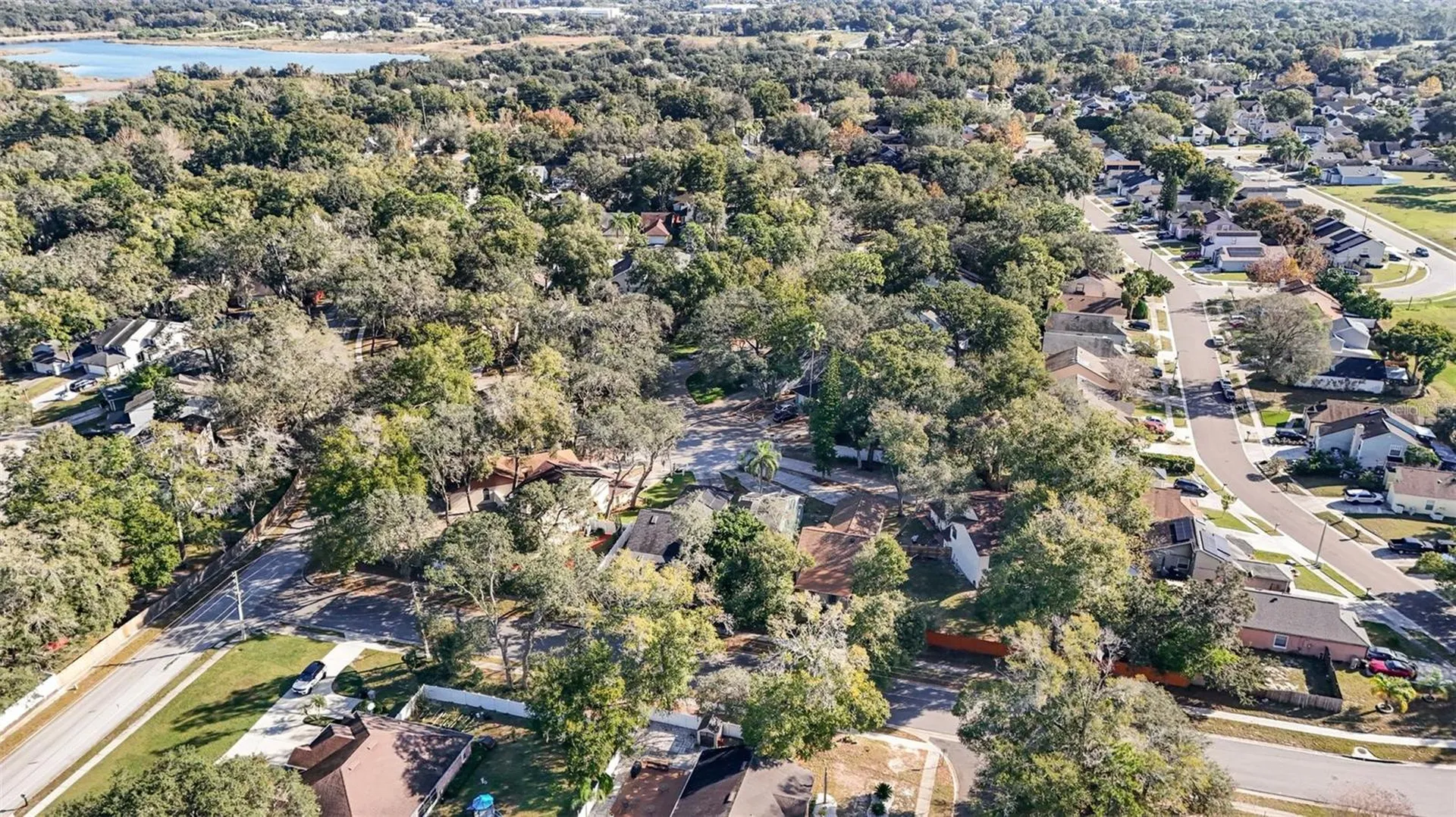 1196 Indian Bluff Apopka FL 32703
