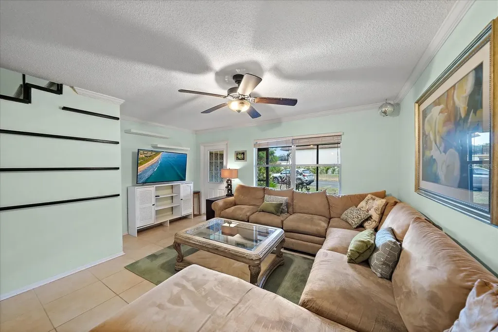 3357 Ramblewood Drive N Sarasota FL 34237