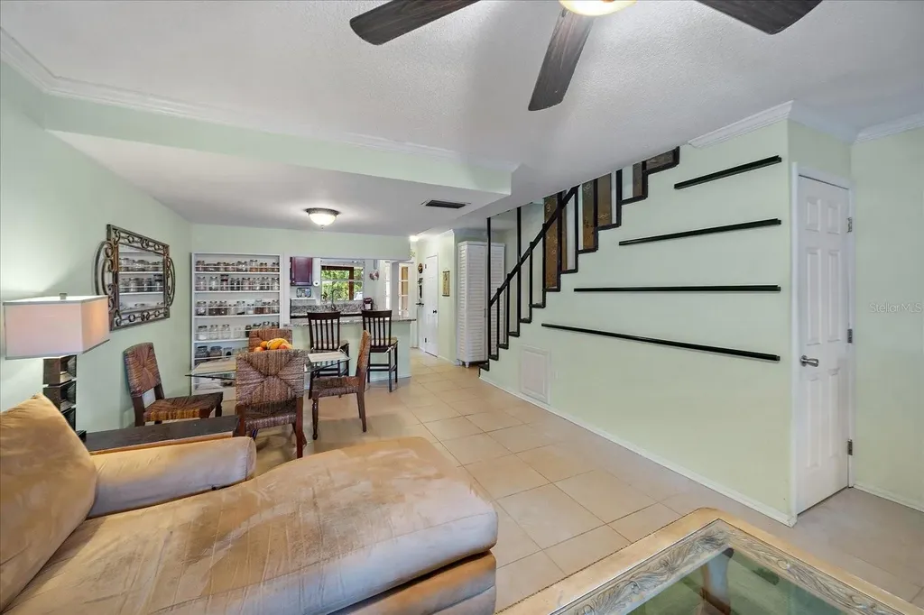 3357 Ramblewood Drive N Sarasota FL 34237