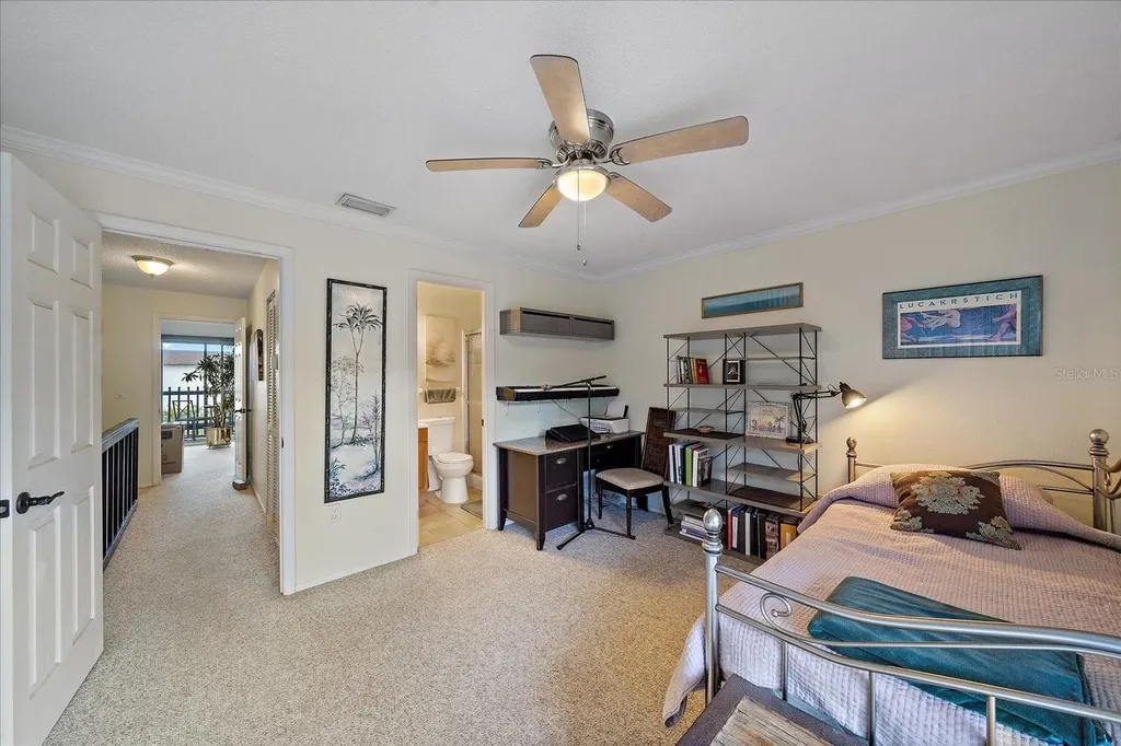 3357 Ramblewood Drive N Sarasota FL 34237