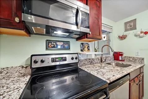 3357 Ramblewood Drive N Sarasota FL 34237