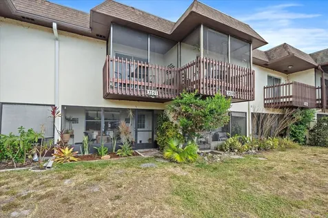 3357 Ramblewood Drive N Sarasota FL 34237
