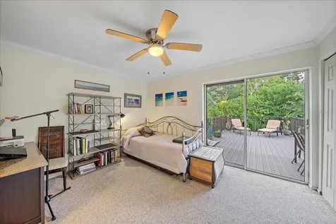 3357 Ramblewood Drive N Sarasota FL 34237