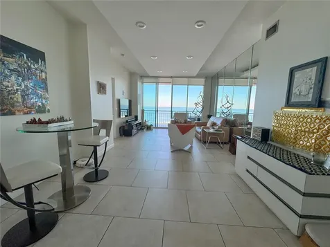 1560 Gulf Boulevard Clearwater Beach FL 33767