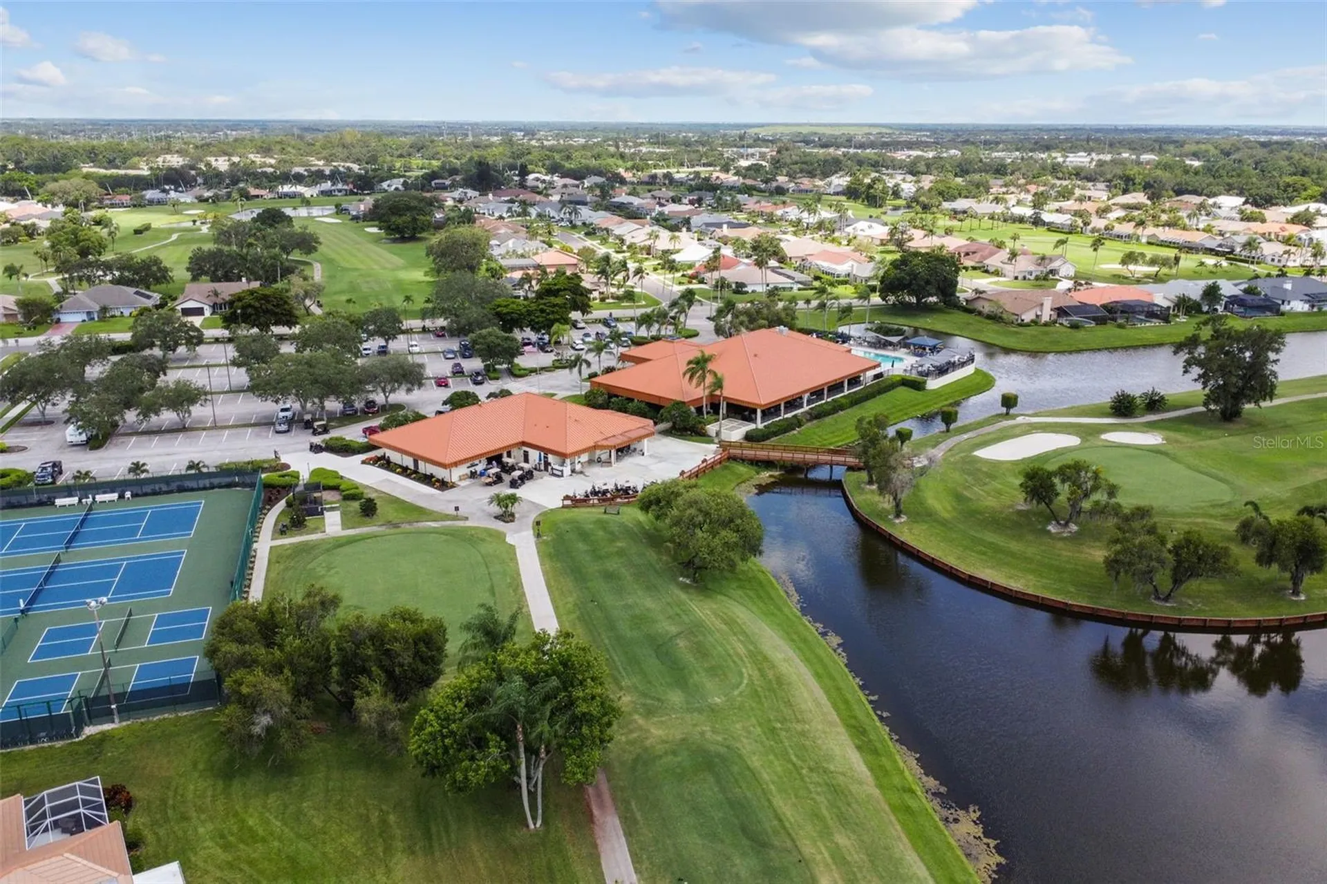 4210 Caddie Drive E Bradenton FL 34203