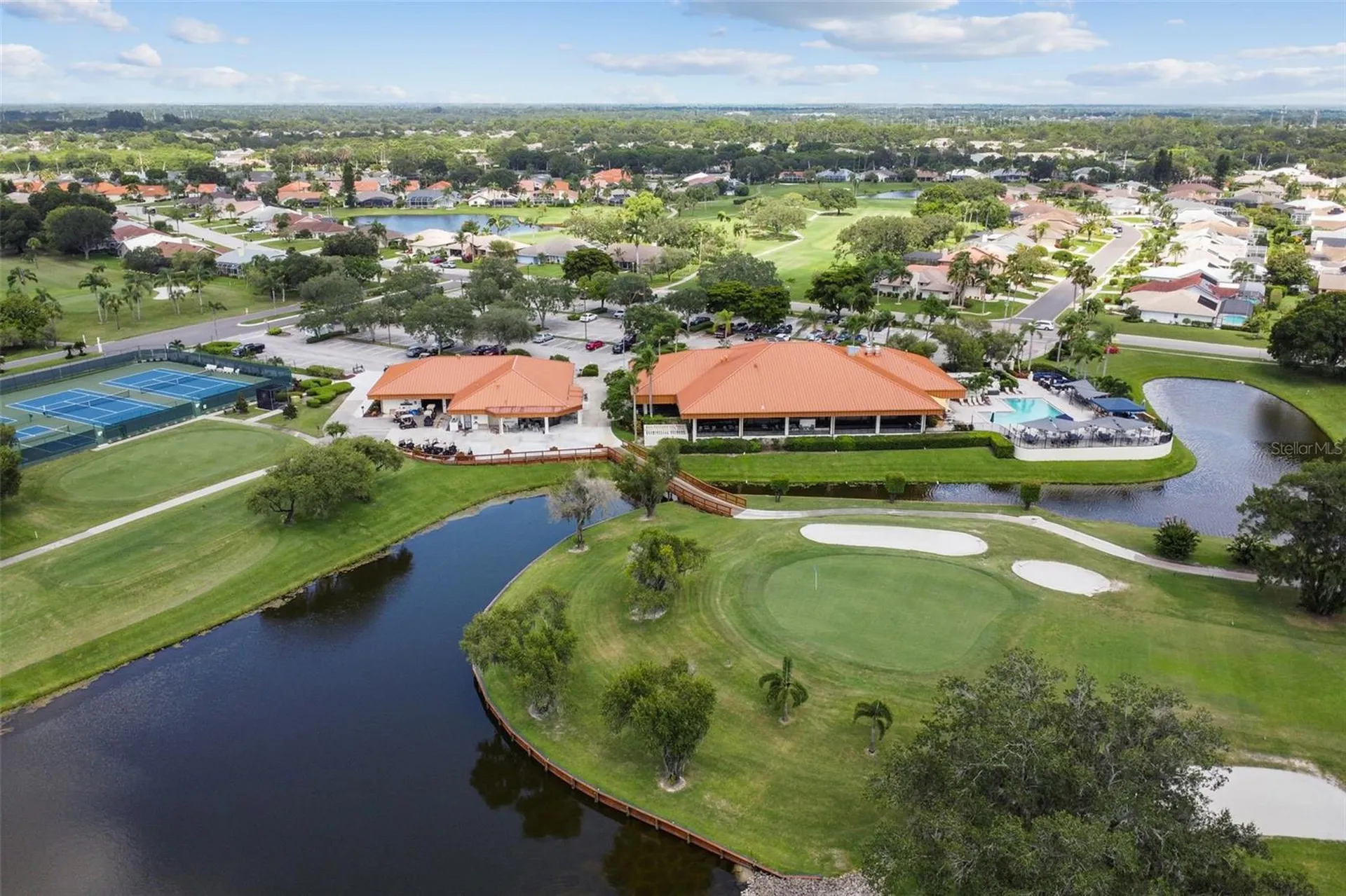 4210 Caddie Drive E Bradenton FL 34203
