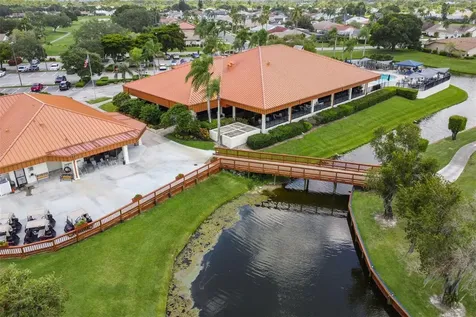 4210 Caddie Drive E Bradenton FL 34203