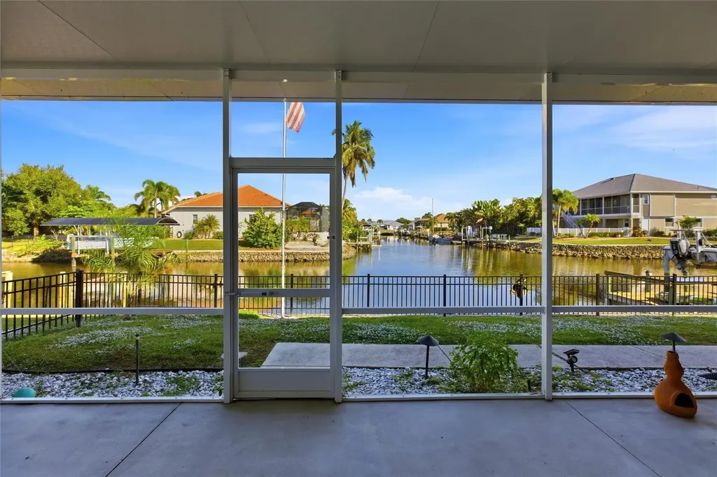 4190 Pelican Pointe Drive Punta Gorda FL 33950