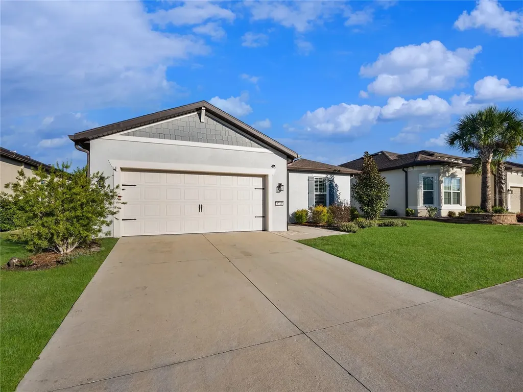 8741 SW 61st Loop Ocala FL 34481