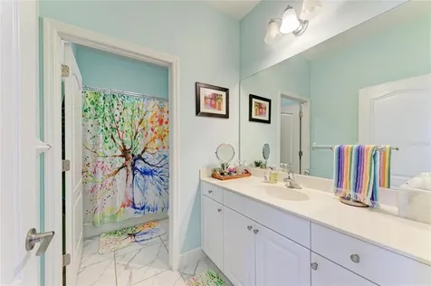 7735 Ridgelake Circle Bradenton FL 34203