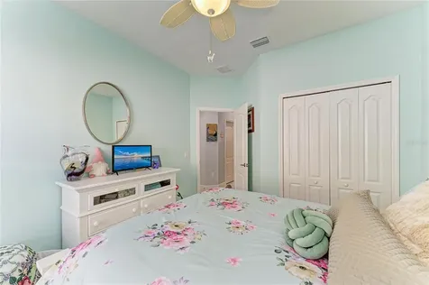 7735 Ridgelake Circle Bradenton FL 34203