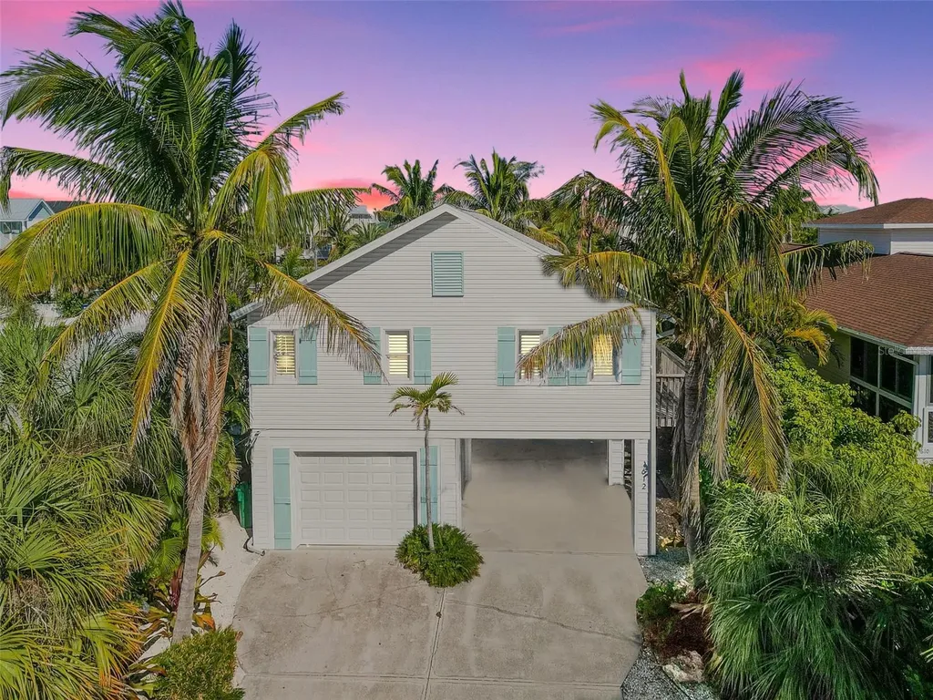 612 Fern Street Anna Maria FL 34216